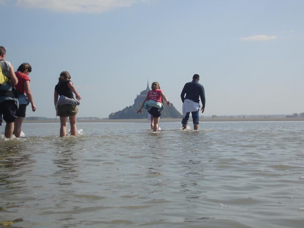 Vacanceole - Le Domaine Du Mont - Mont St Michel Roz-sur-Couesnon Oda fotoğraf